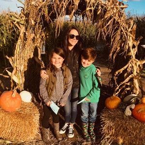 Meet your Posher, Danielle